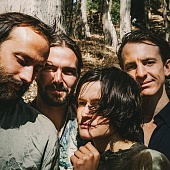 BIG THIEF — Two Hands (LP)